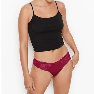 NWT Victoria’s Secret Lace Thong Panty